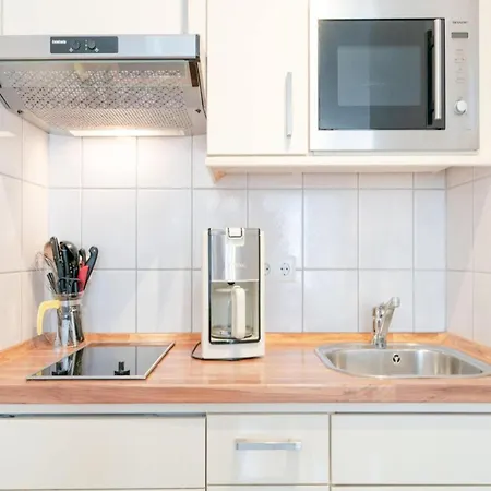 Komfortable Mit Balkon Apartment Sellin (Rugen)
