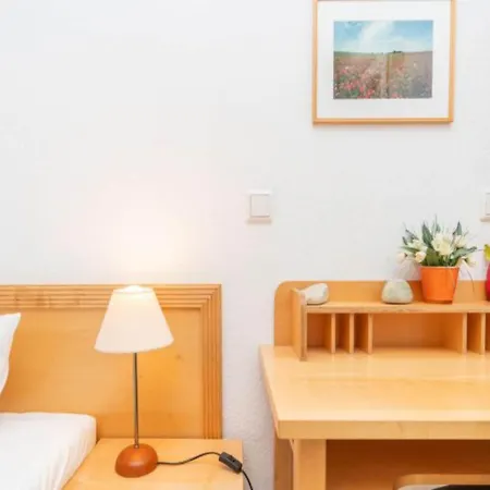 Komfortable Mit Balkon Sellin (Rugen)